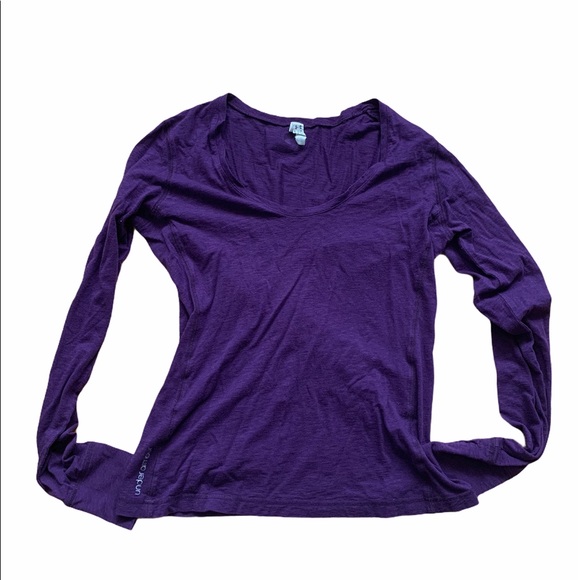 Under Armour Fitted Heat Gear Long Sleeve - Picture 4 of 5